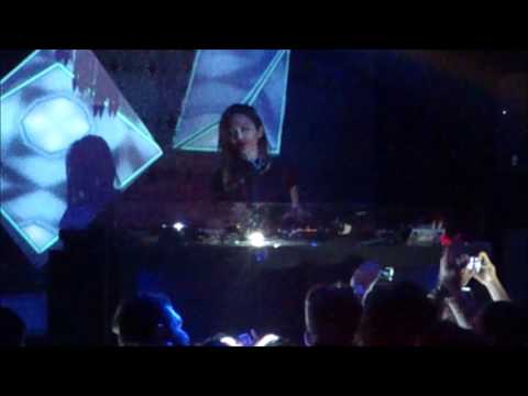 DEBORAH DE LUCA Der Bunker México City