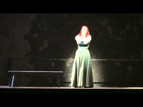 Laura Claycomb performs "Caro nome" in the Dallas Opera's RIGOLETTO