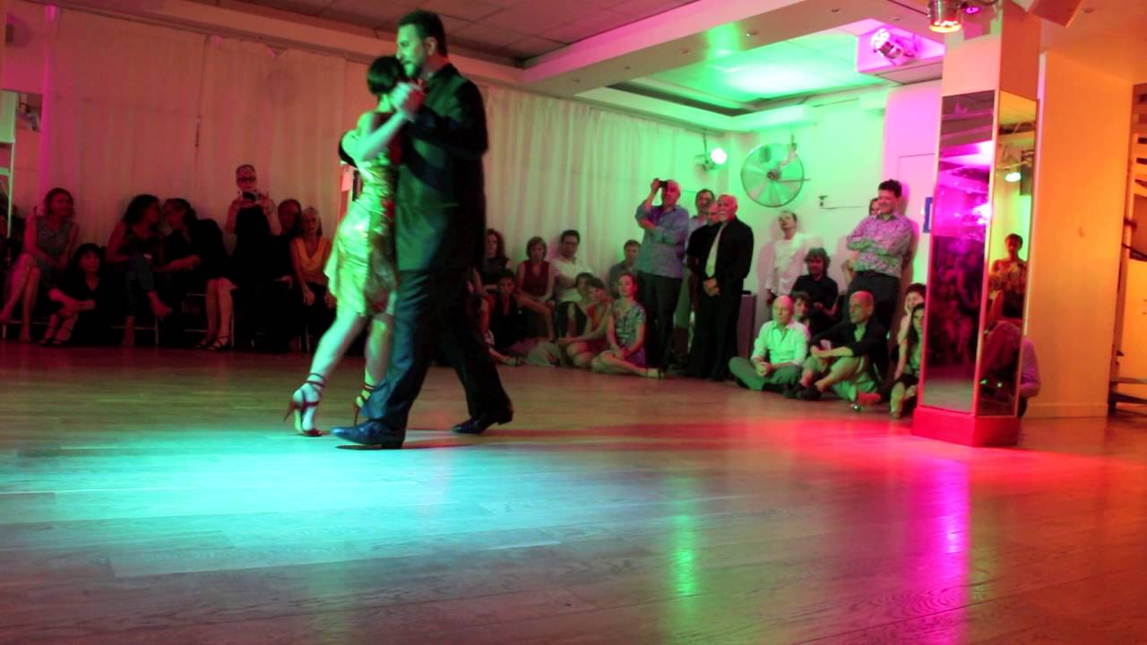 Milonga Esta Noche de Luna Paris : María Olivera y Gustavo Benzecry Sabá