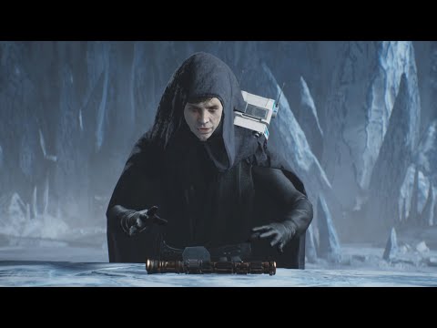 Luke Skywalker Builds His Green Lightsaber