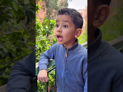 التليفون بحال الفردي سلاح دوكاميرتين 😜😜 #كوميديات #ريان_غسان #shortvideo #اكسبلور shortvideo