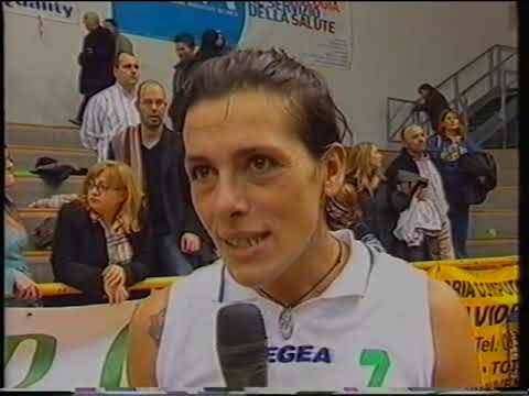 La "partita del secolo" (2004) - i miti della pallavolo PVF MATERA di nuovo insieme per un giorno