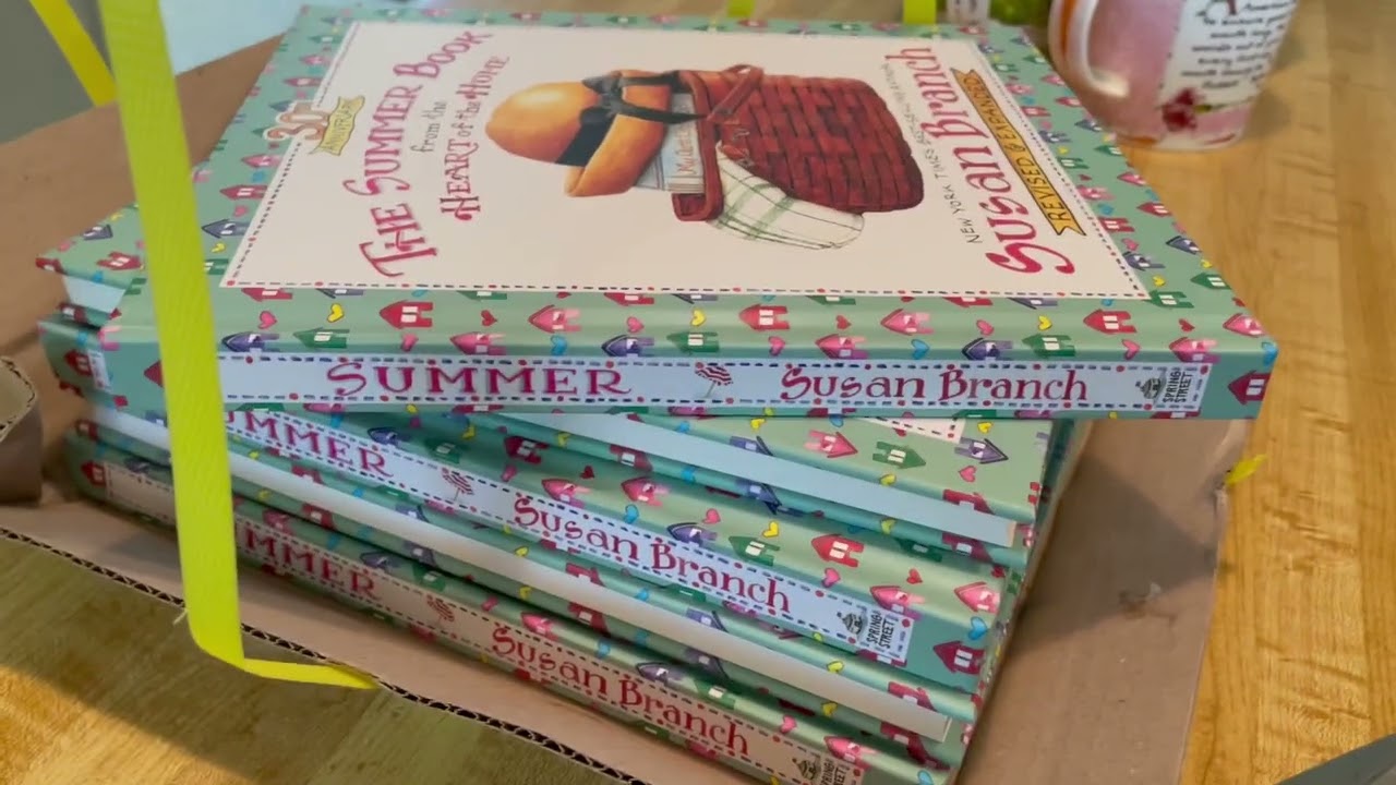 Look, my new book is HERE!!