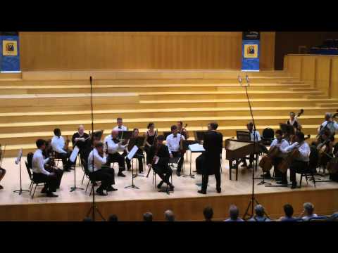 1 of 2 - Stefan Temmingh & Cape Philharmonic premiere H. Hofmeyr's recorder concerto