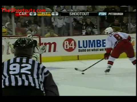 Matt Cullen (CAR) vs. Dany Sabourin (PIT) Shootout October 19, 2007