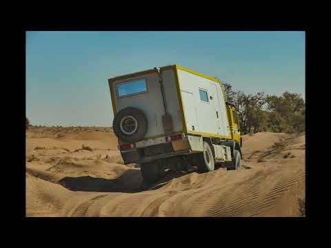 Sandverwehungen in Marokko | Mit dem Allrad LKW in der Sahara