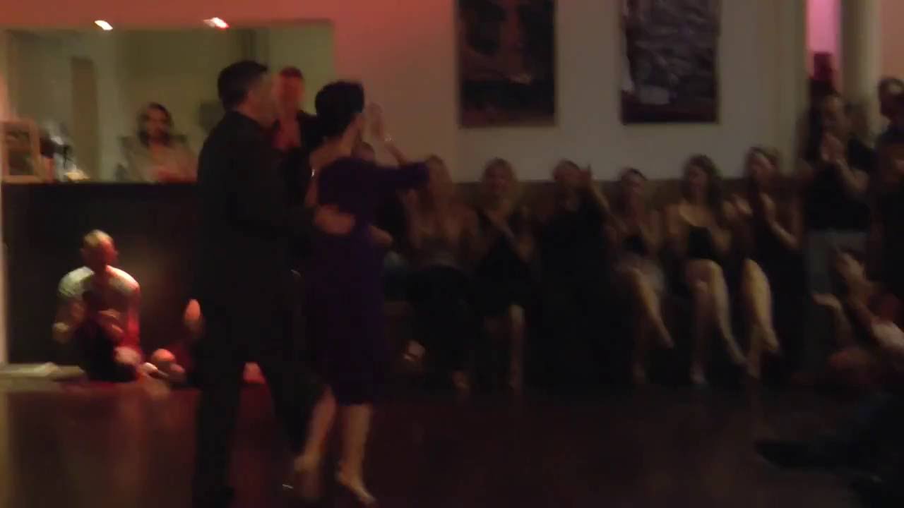 Paulina Cazabon & Jose Luis Gonzalez in Santa Milonguita (3) "Parque Patricios" F.Canaro