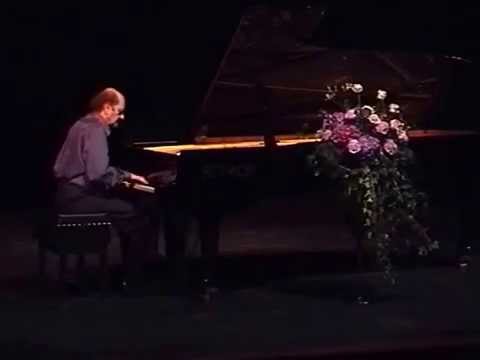 György Szabados Solo - Live at Town Theater in Český Krumlov (CZ) 08.04.2007 (private concert)