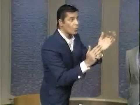 Jerry Lewis conducts. Pantomime