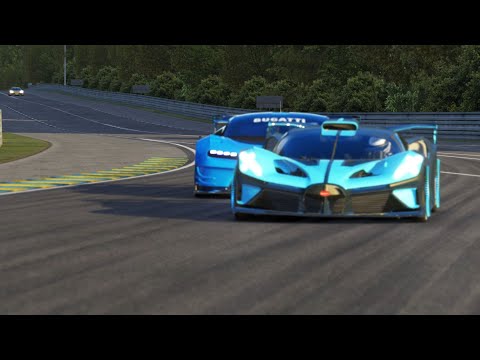 Bugatti Bolide vs Bugatti Vision GT vs Hypercars at Le Mans no Chicane