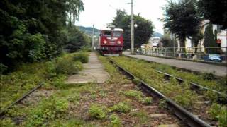 preview picture of video 'Romanian summer trains August 2011'