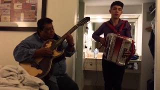 Mi Tesoro • Cornelio Vega Jr y Crescencio “El Apa” •