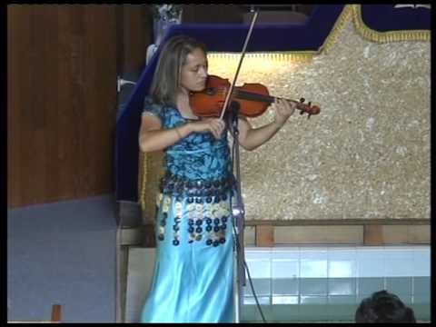 Tongan Violinist - Loata Mahe