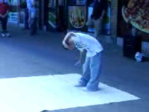 Ellis and elliot performing at kelsey jemma & katies street festival :)