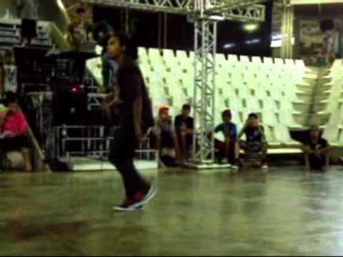 2º battle in OFF - Cheste e Negrito Vs Jonas e Speed Gonzales (2º round