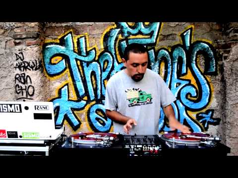 Deejay Akrylik Showcase Scratch & Beatjuggling