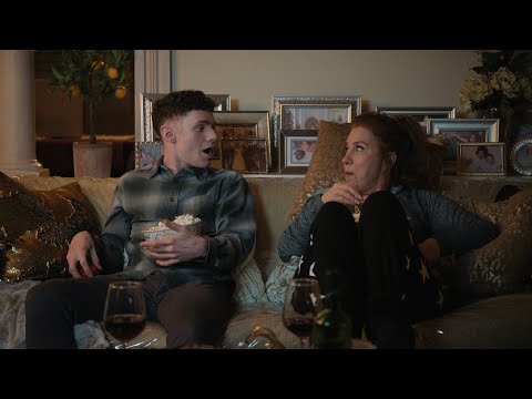 Jacob Moves Into Melissa's Spare Room - Abbott Elementary