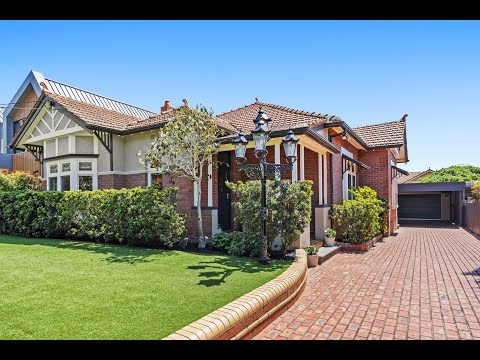 30 Raleigh Street, Essendon, VIC 3040, 4房, 2浴, House