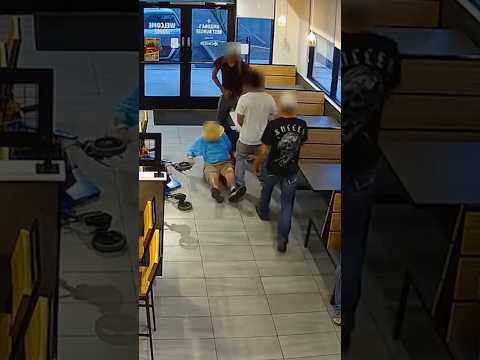 Bystanders stop attempted robbery of elderly man