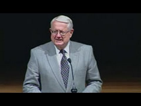 Chuck Swindoll | The Mystery of God's Will (Evening Service)