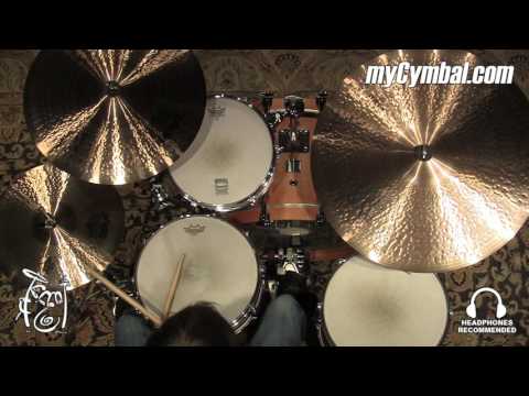Paiste 15" 2002 Big Beat Hi Hat Cymbals - 812/951g (1064015-1042716K)