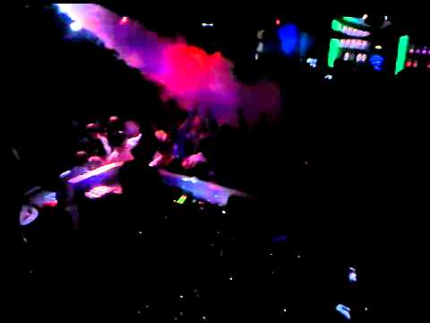 MOMA SUMMER TIME: SÁBADO 30 DE JULIO DE 2011 (MEGATRON)