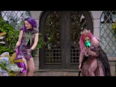 Descendants 3 evil Audrey first time meeting Mal