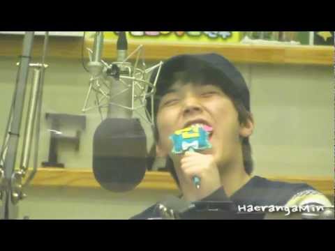[Fancam] 120313 Sukira Sungmin - 밍력DJ 100일 축하해요~^^