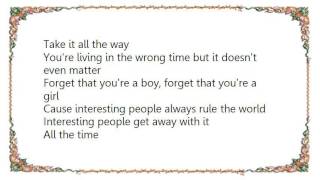 Kaiser Chiefs - Remember You're a Girl Lyrics