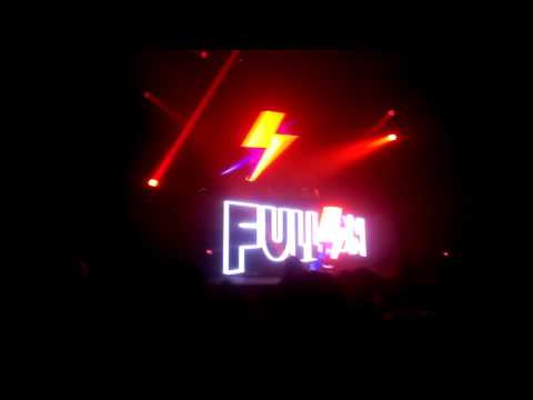 Arnej @ Stereo Live - Faithless - Tweak Your Nipple (Tiesto remix)
