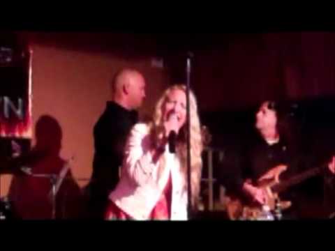 Shannon Broome at The Barn.wmv