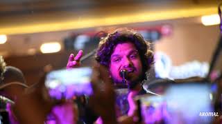 Thaniye Mizhikal | Sooraj Santhosh Live | #MasalaCoffee | #Guppy Song | Kochi Centre Square | 1080p