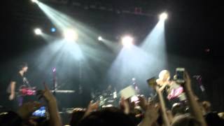 The Band Perry: Postcard From Paris (Live at KOKO)