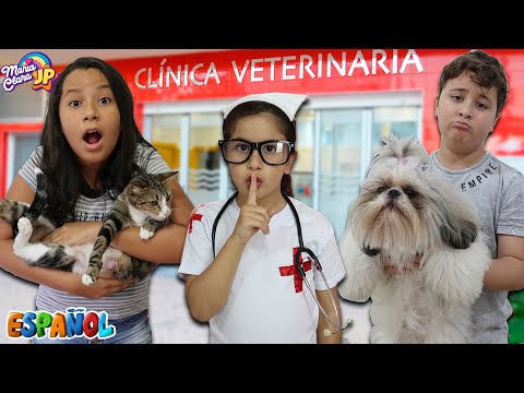 Maria Clara es Veterinaria y salva a los animales ♥ Pretend Play With Veterinarian Doctor