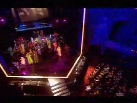 The Polyphonic Spree - Sgt. Pepper's Lonely Hearts Club Band (UK Music Hall of Fame 2004)