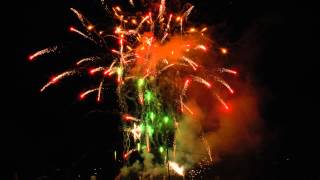 preview picture of video 'Vuurwerk Enschede 21 04 2014'