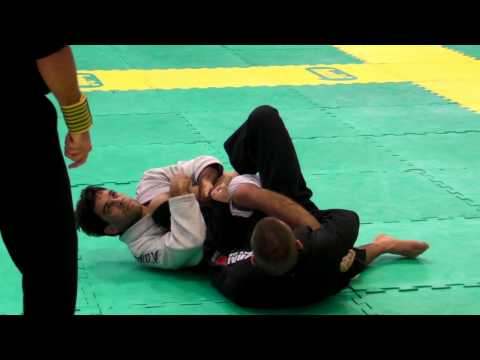 Felipe Costa (Brasa) X Sebastian Lalli (Check Mate)