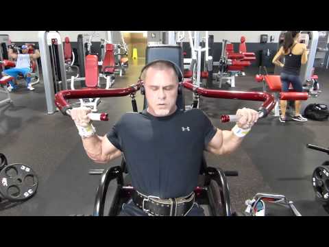 Star Trac Leverage Line Shoulder Press maxed x 4