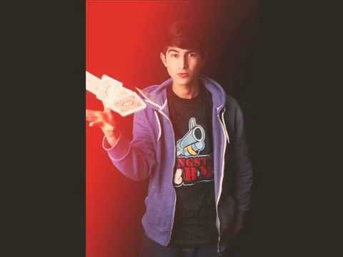 MELİH KÜÇÜK & ONARS - ÇAKMA EMİNEM (Diss To ELLERAN ELVİS)