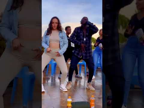What it is wassuuuuup Flirty Carlos? #dance #afrodance #kenya #dancechallenge #tiktok