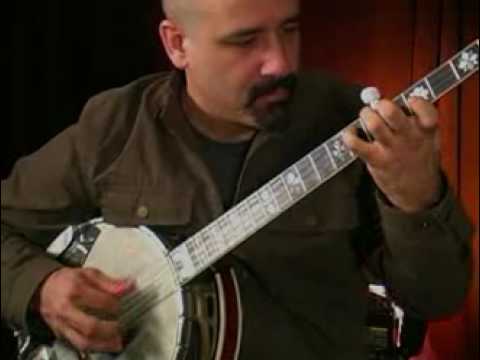 Tony Furtado Demonstrates His Banjo-Inspired Finger Picking