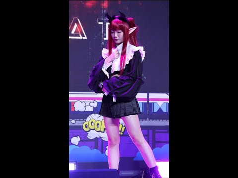 20221029 [4K Fancam] Yoko Deadkat - โพลารอยด์ใบเก่า @ Thailand Comic Con 2022