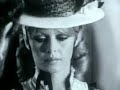 Brigitte Bardot sur un plateau TV le 04 01 1971 Sur le tournage du Boulevard du Rhum