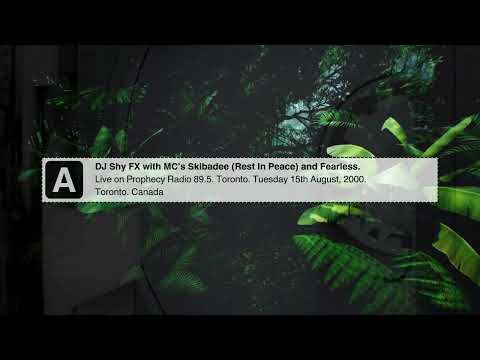 DJ Shy FX with MC's Skibadee and Fearless on Prophecy Radio 89.5 in Toronto. Canada 15/08/00 (16min)