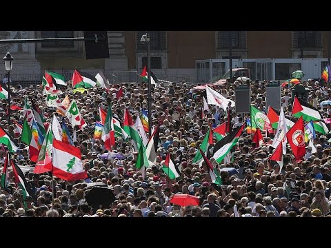 Video Thumbnail: Rome protesters call for an end to Israeli offensive in Gaza