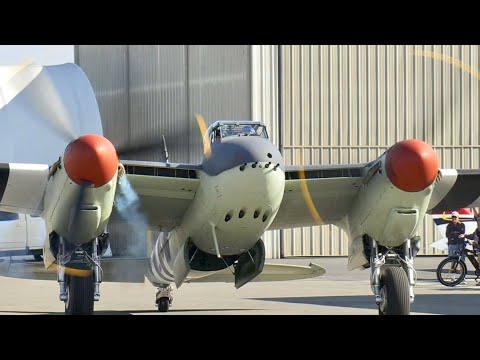 DH.98 MOSQUITO Engine Start Up, Flybys & Engine Shut Down