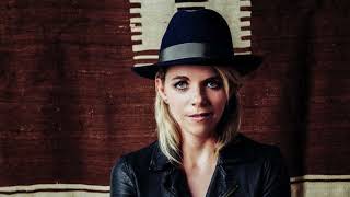 Aoife O'Donovan - Soon After Midnight (Bob Dylan Cover)