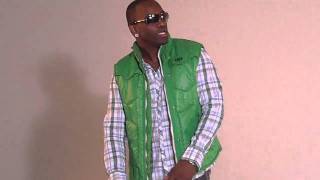 Moka Blast "Take a look at his Chain" Behind the Scenes