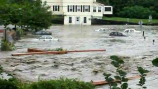 preview picture of video 'Brattleboro Vermont-off of Canal ST.- Hurricane Irene-August 28 2011'