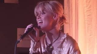 Tonight Alive - The Other Side (Acoustic) Live 14/11/18 Manchester Academy